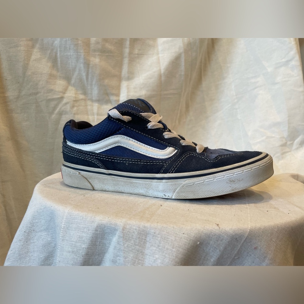 VANS Caldrone Sneakers Blue Suede/Mesh Youth Size 5 VGUC!
